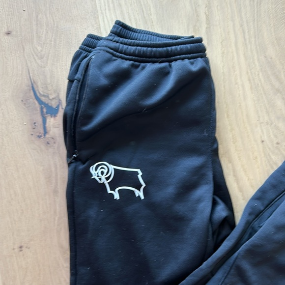 UMBRO DERBI county 🇬🇧CLUB  ⚽️PRO TRAINING PANTS - Picture 4 of 5